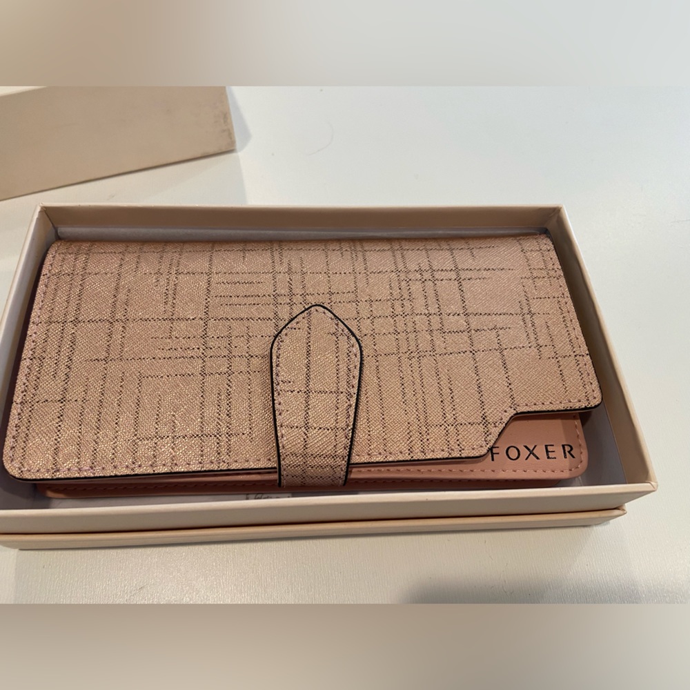 Foxer Bolsy Women’s Cowhide Leather Wallet NIB NWT
